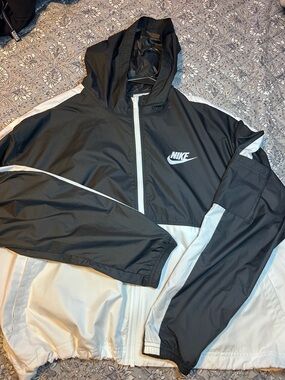 Nike Black Hooded Windbreaker Jacket with White Accents